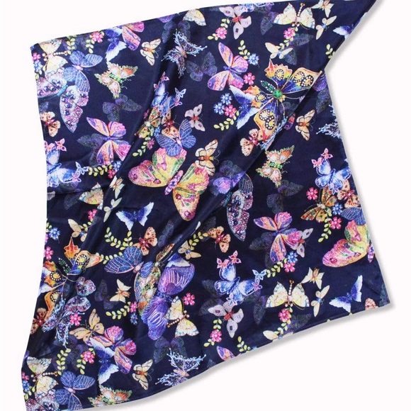 BUTTERFLY EFFECT SILK SCARF - Picture 1 of 2